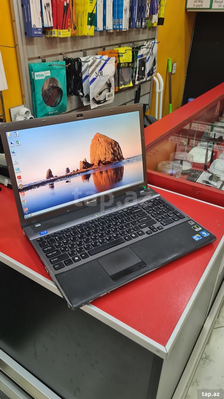Noutbuk Sony Vaio VPCF1