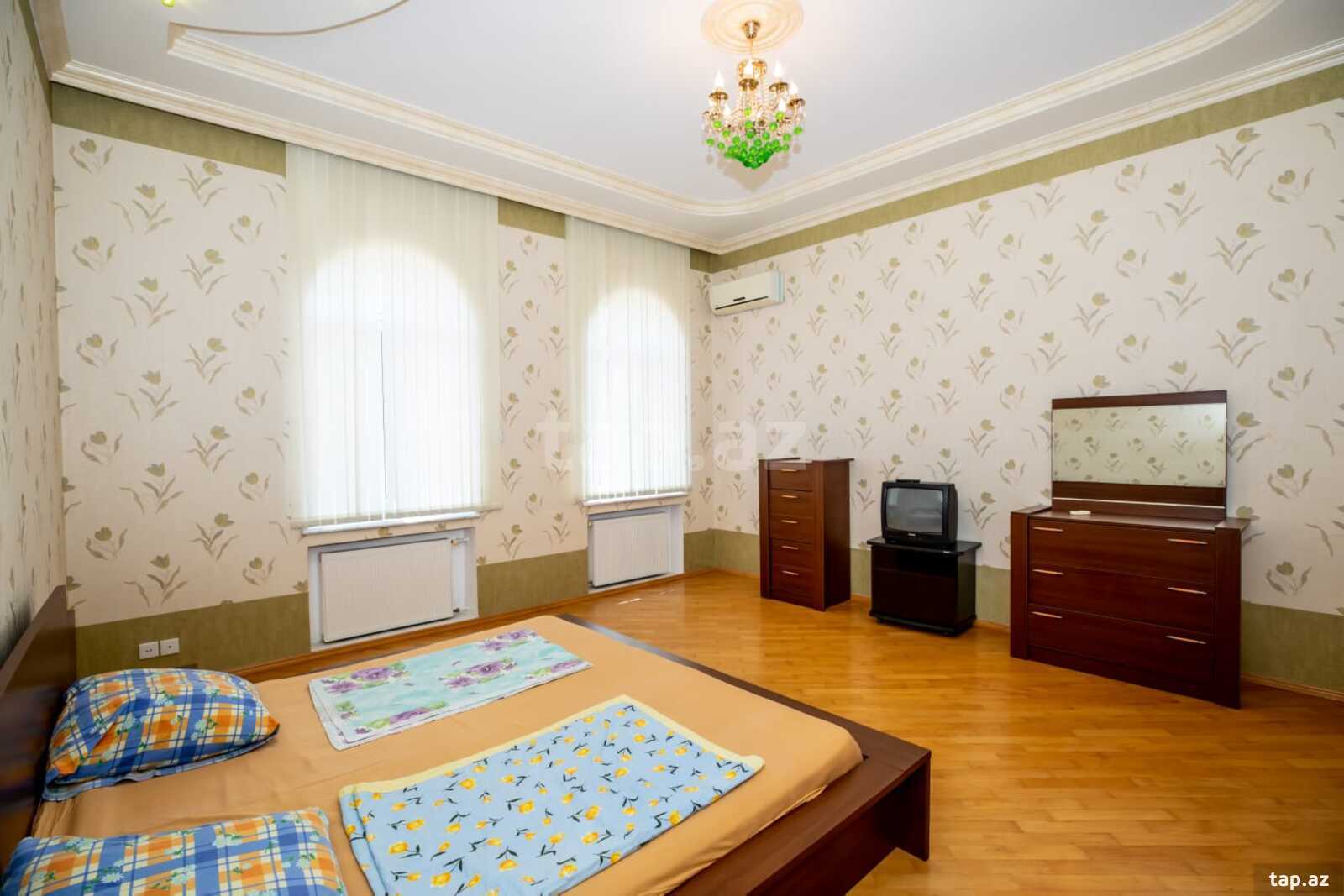 Villa, Badamdar qəs. (9)