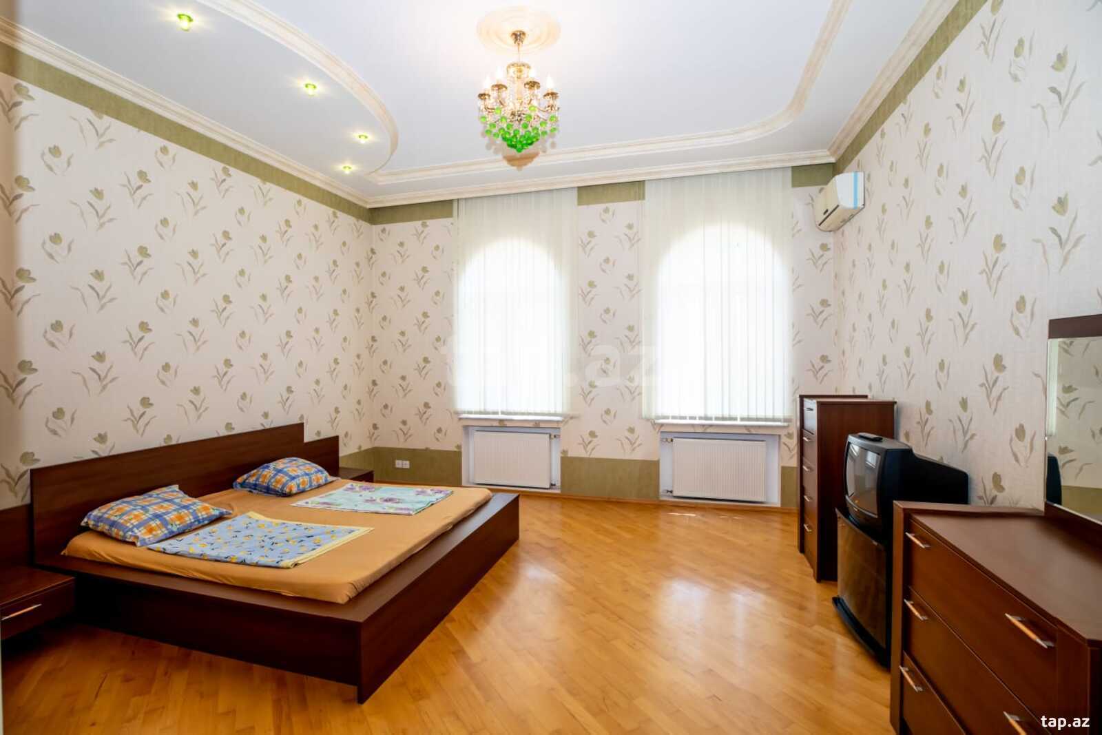 Villa, Badamdar qəs. (8)