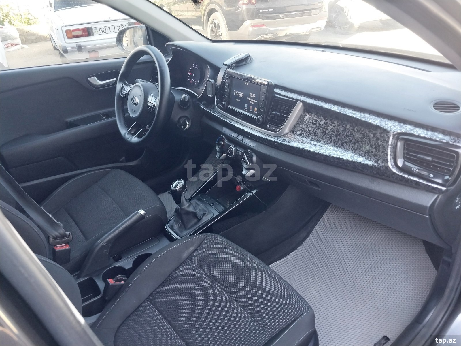 KIA Rio, 2017 il (6)