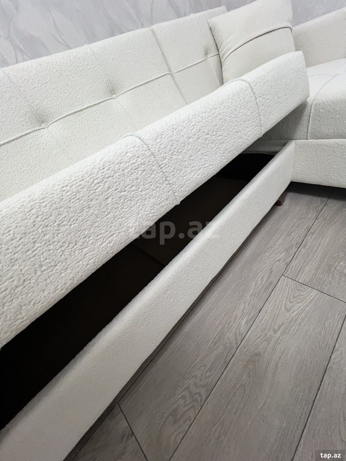 Künc divan (4)