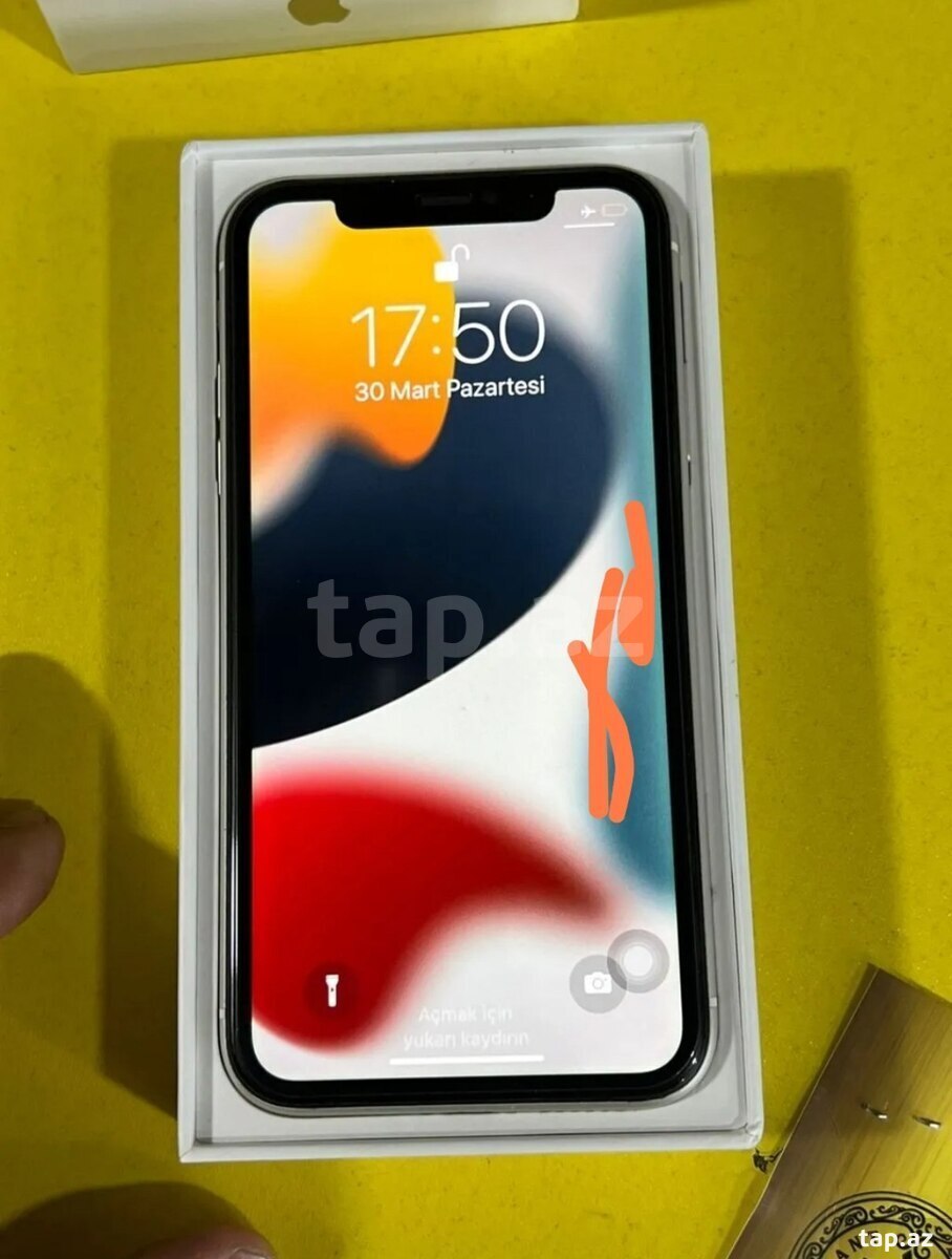 Apple iPhone 11 White 128GB/4GB (3)
