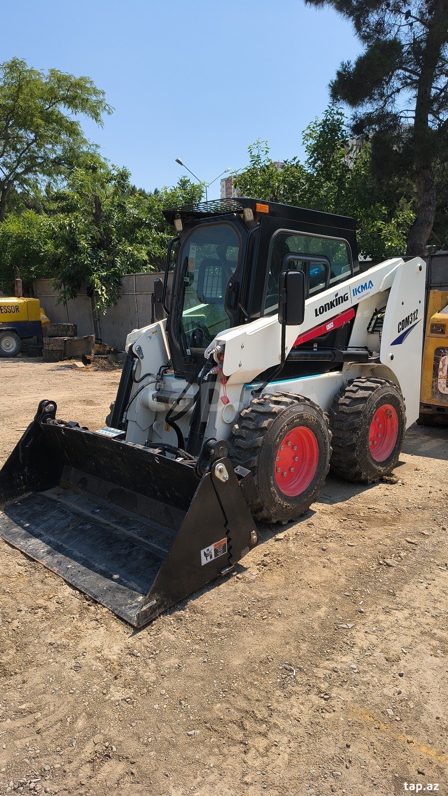 Mini yükləyici Bobcat, 2025 il 