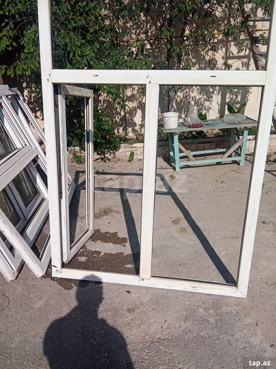 Plastik qapı və pəncərə (2)
