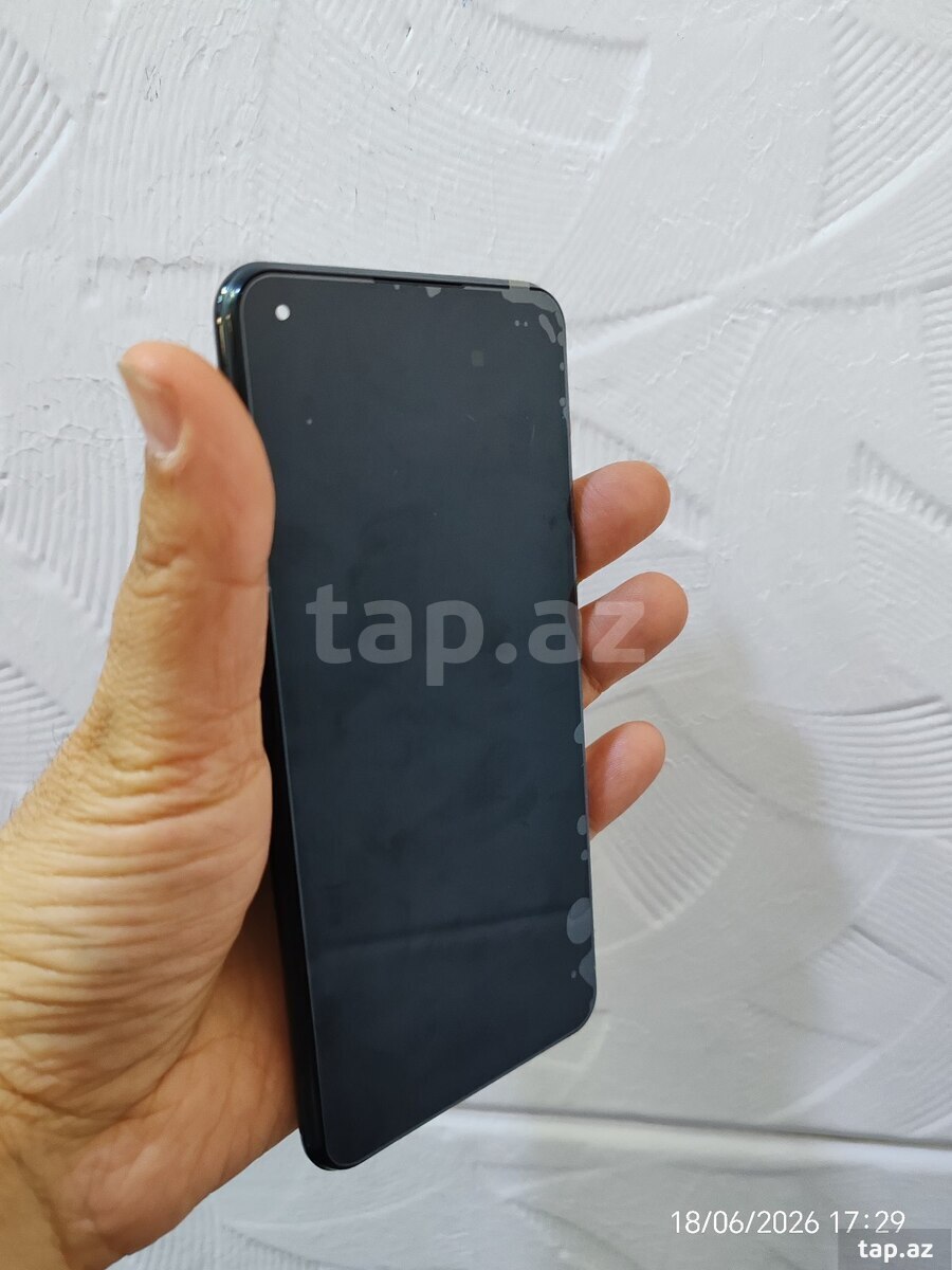 Xiaomi Mi 11 Lite 5G Truffle Black 64GB/4GB ekranı