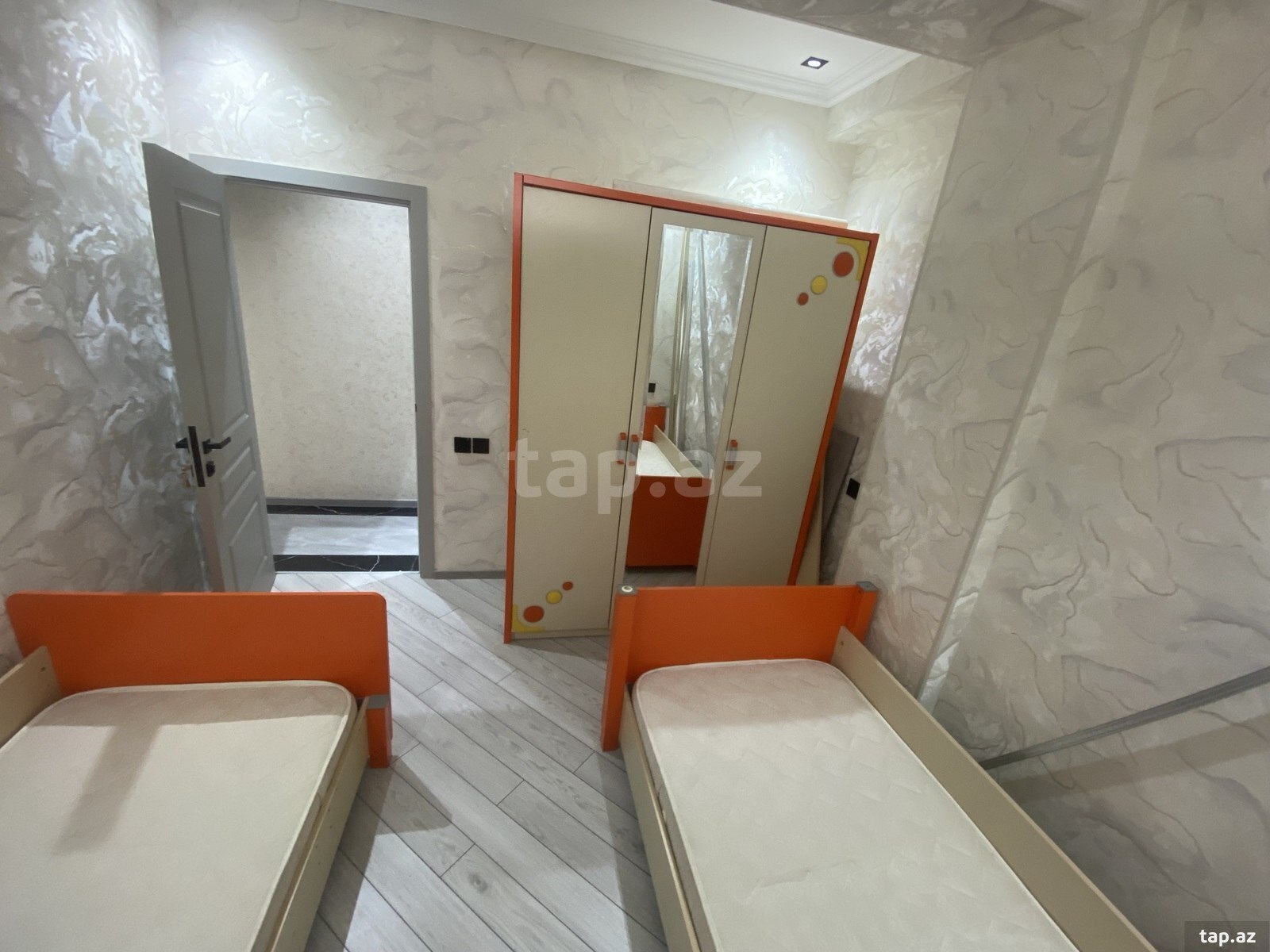 2-otaqlı yeni tikili kirayə verilir, Xırdalan ş., 60 m²