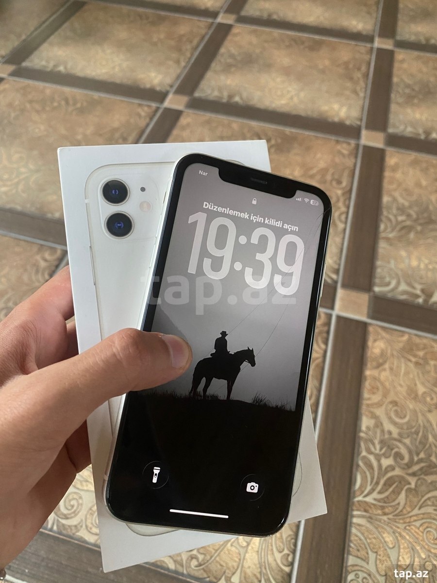 Apple iPhone 11 White 128GB/4GB