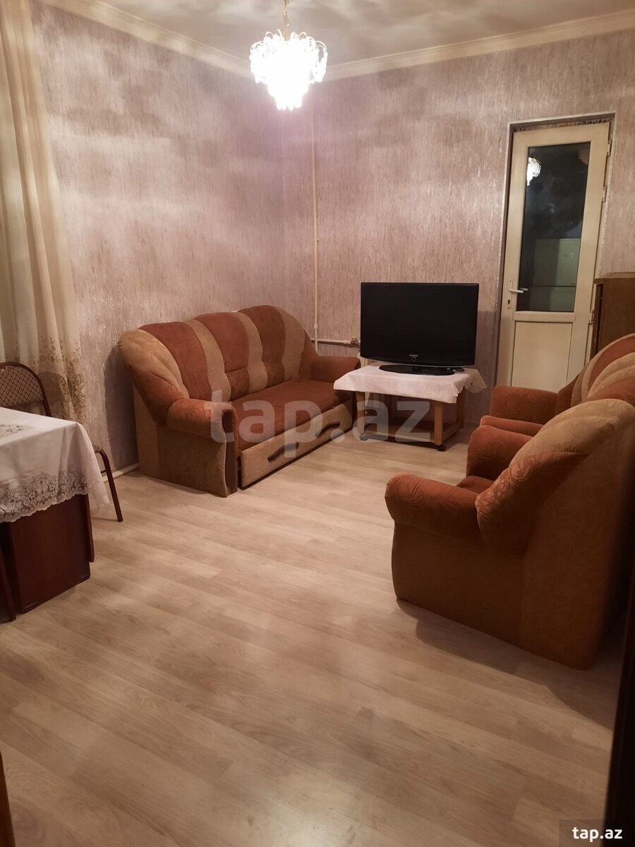 2-otaqlı mənzil kirayə verilir, Naxçıvani küç., 64 m²