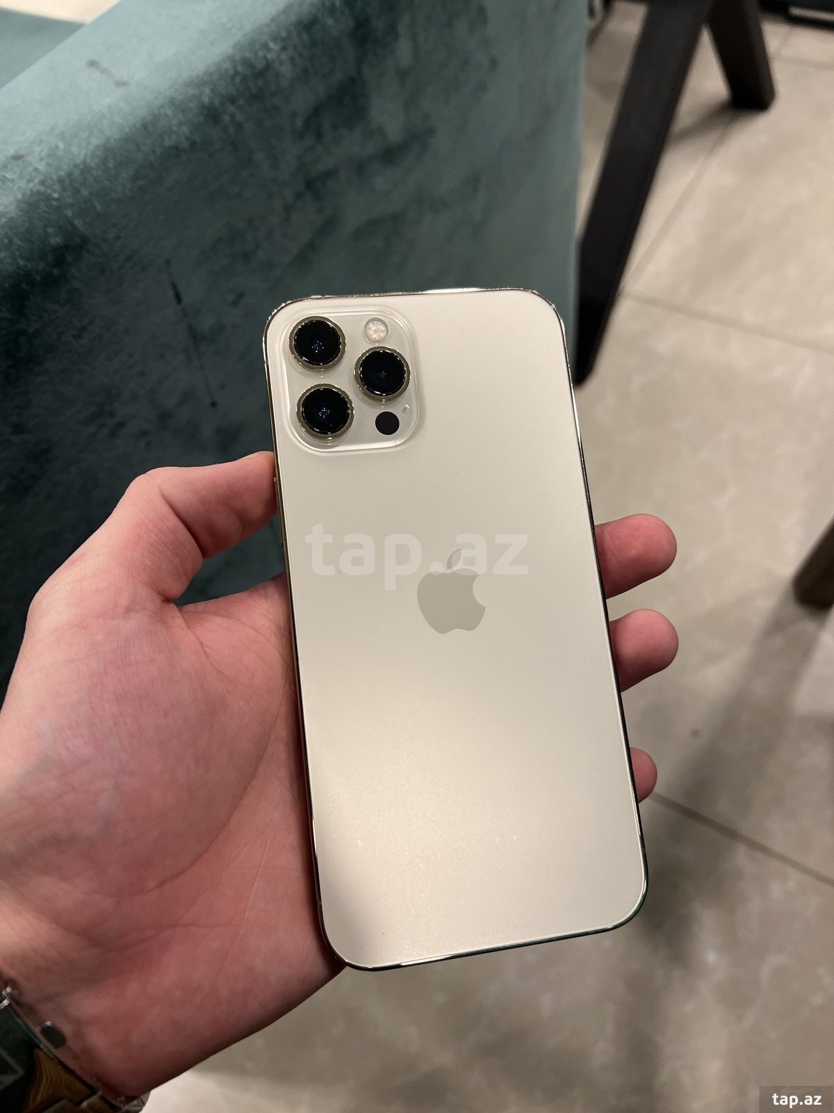 Apple iPhone 12 Pro Max Gold 256GB/6GB