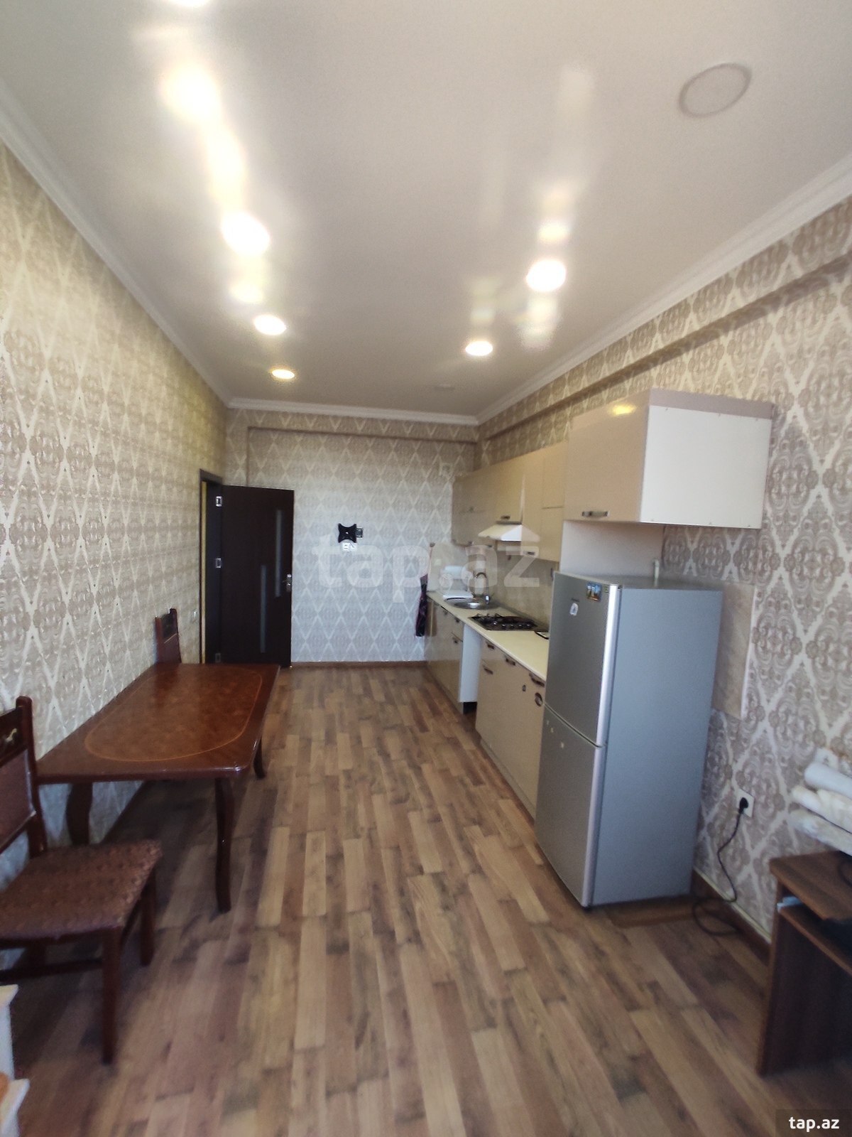 2-otaqlı yeni tikili kirayə verilir, 20 Yanvar küç. 6, 75 m² (9)