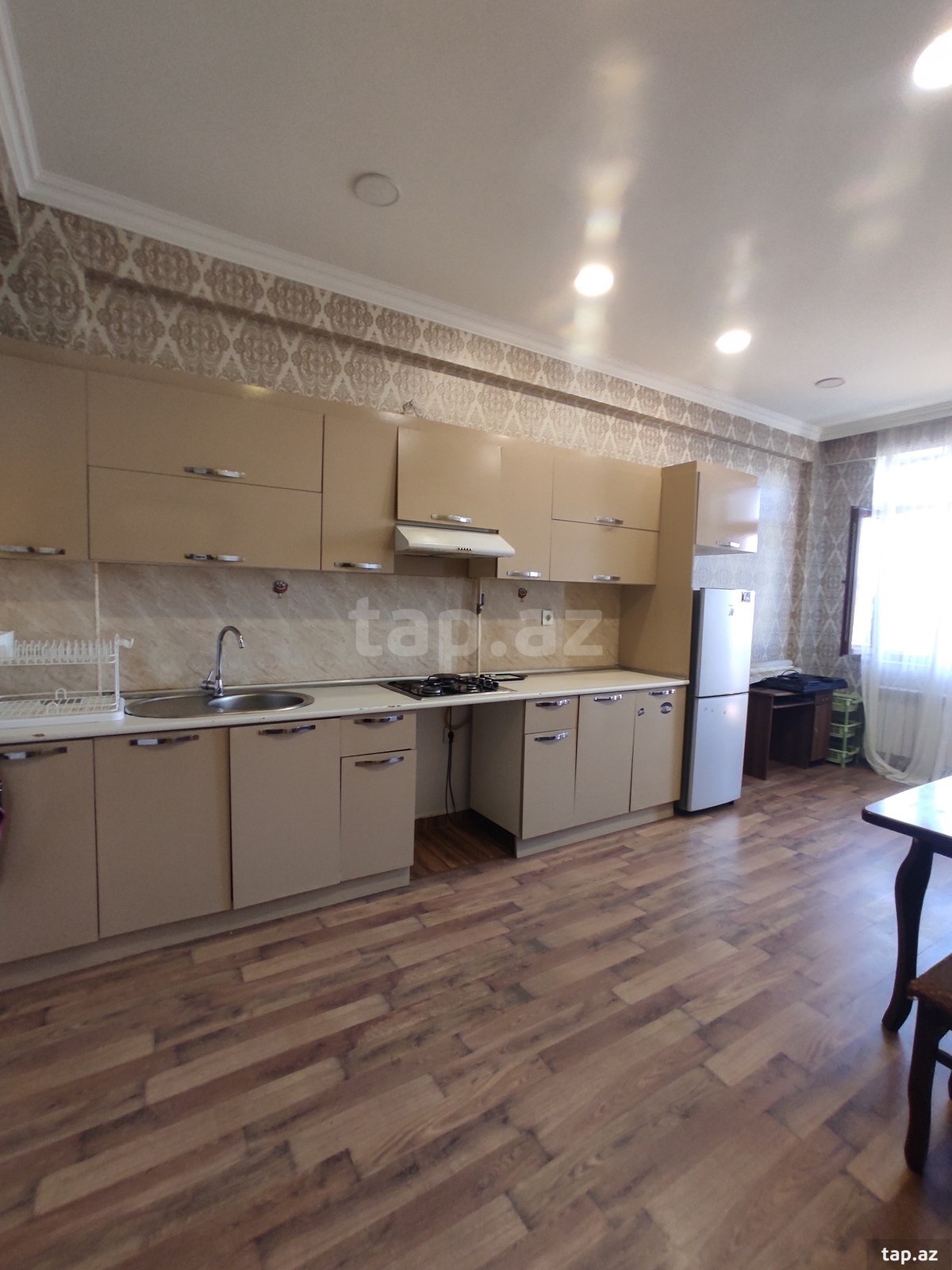 2-otaqlı yeni tikili kirayə verilir, 20 Yanvar küç. 6, 75 m² (17)