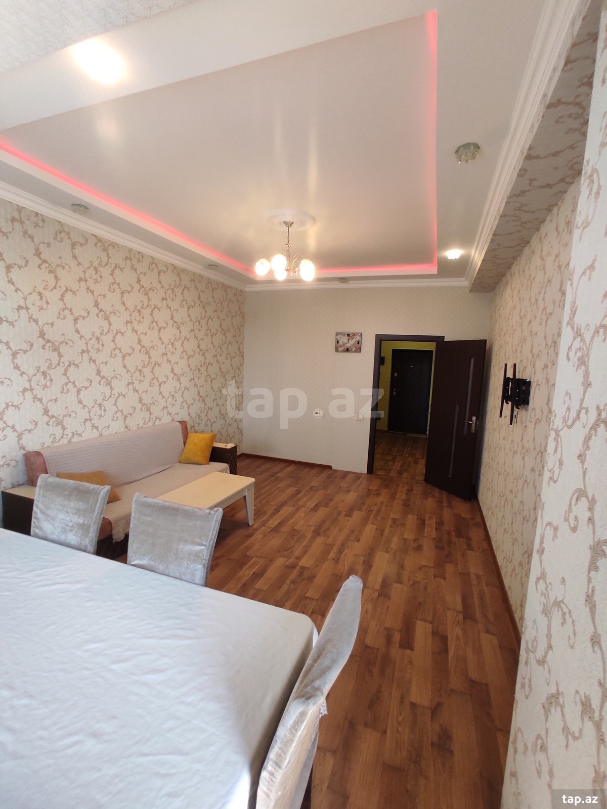 2-otaqlı yeni tikili kirayə verilir, 20 Yanvar küç. 6, 75 m² (2)