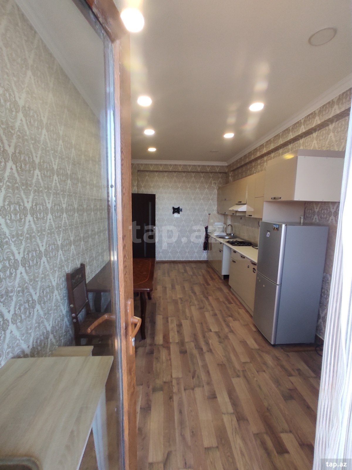 2-otaqlı yeni tikili kirayə verilir, 20 Yanvar küç. 6, 75 m² (10)
