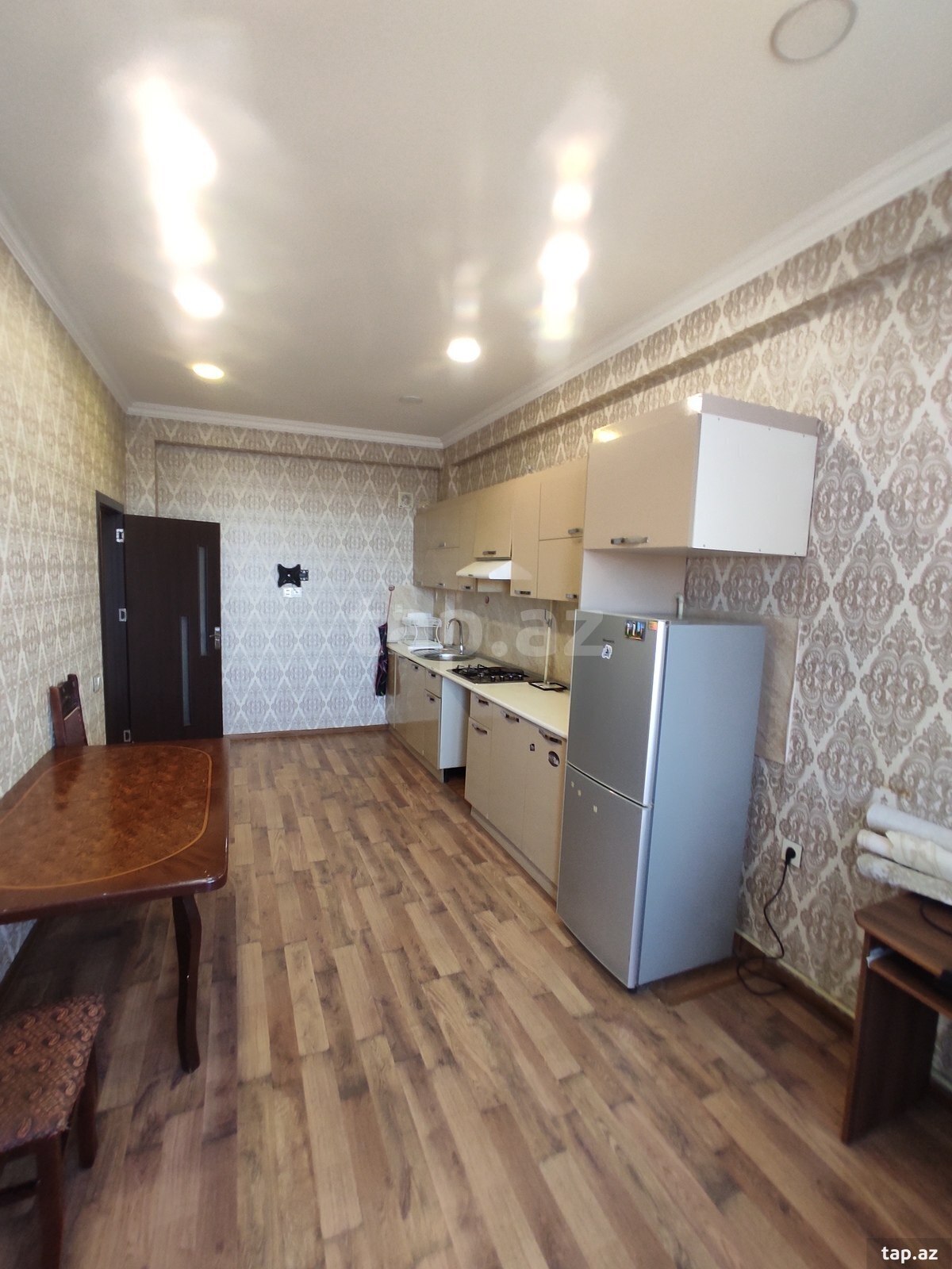 2-otaqlı yeni tikili kirayə verilir, 20 Yanvar küç. 6, 75 m² (13)