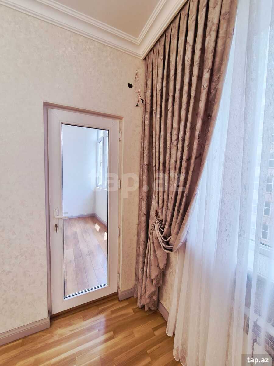 2-otaqlı yeni tikili, ak. Həsən Əliyev küç. 2a, 80 m² (11)