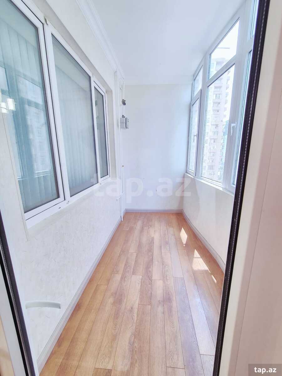 2-otaqlı yeni tikili, ak. Həsən Əliyev küç. 2a, 80 m² (13)