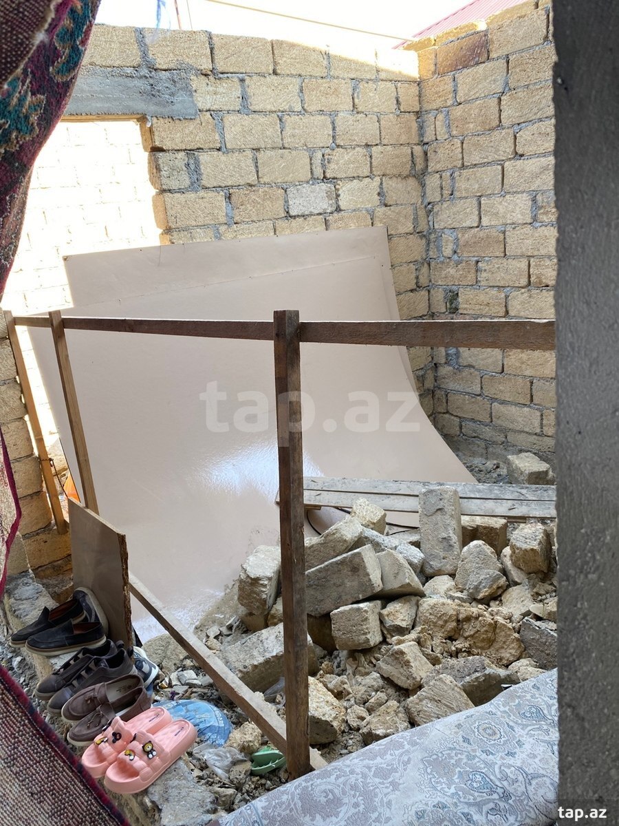 Həyət evi, Qobu qəs. (18)
