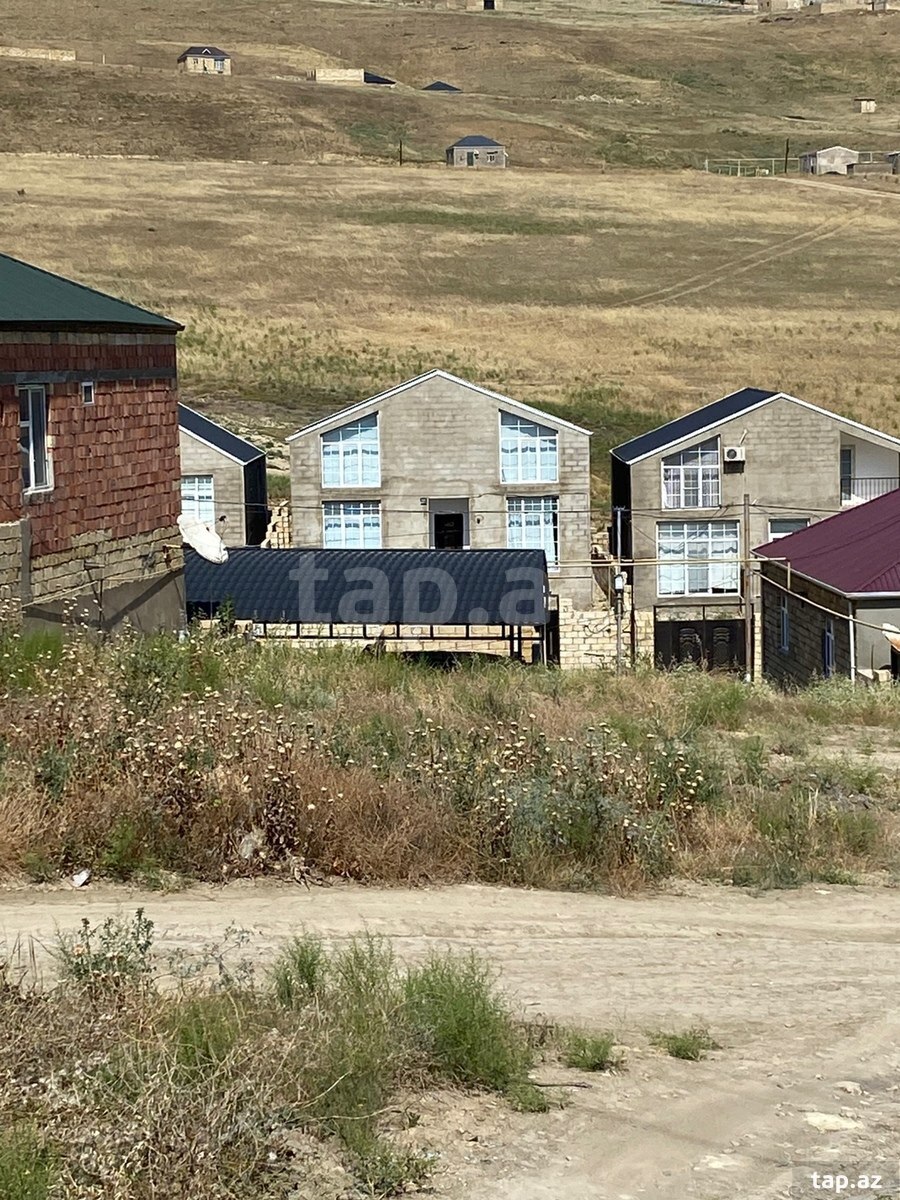 Həyət evi, Qobu qəs. (24)