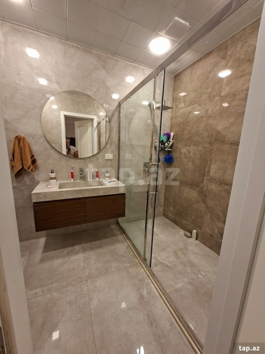 3-otaqlı yeni tikili, 8 Noyabr m., 107 m² (20)