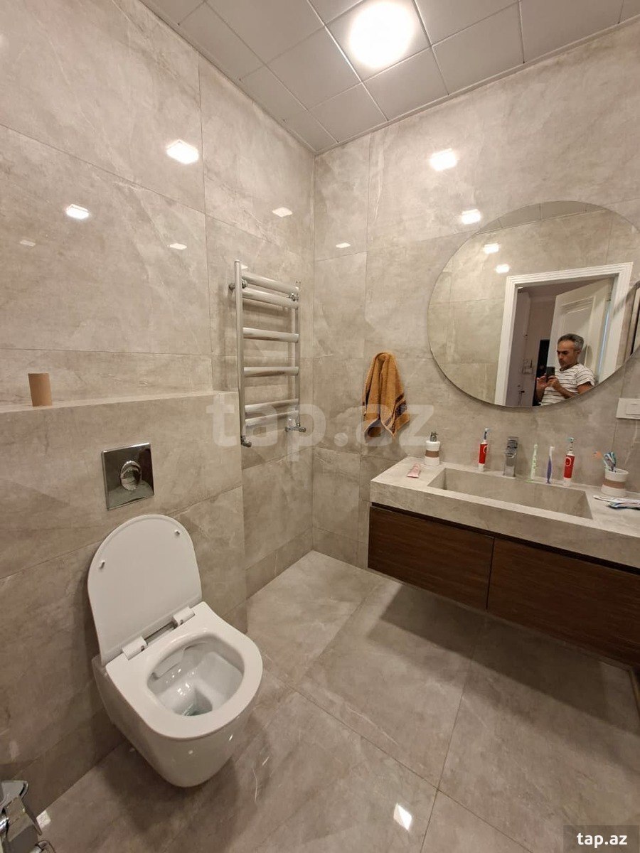 3-otaqlı yeni tikili, 8 Noyabr m., 107 m² (18)