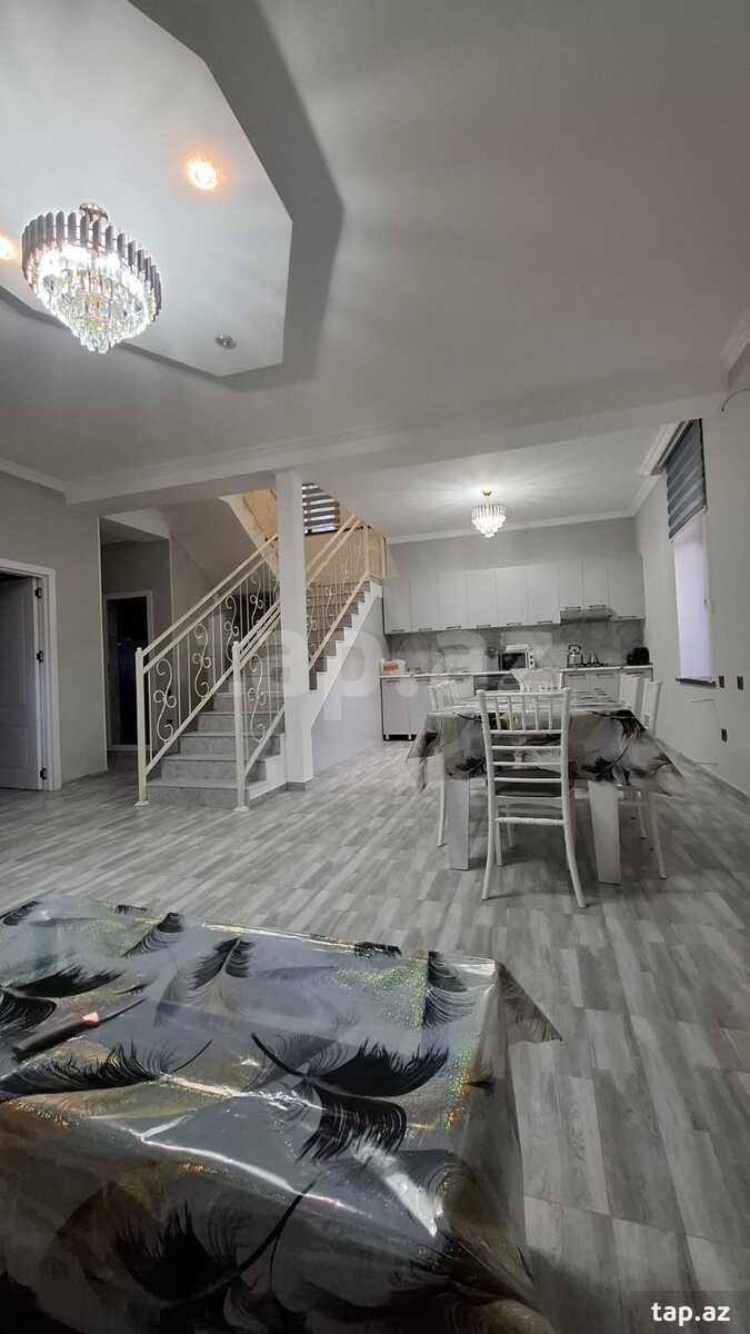 Villa kirayə verilir, Qax r. (15)