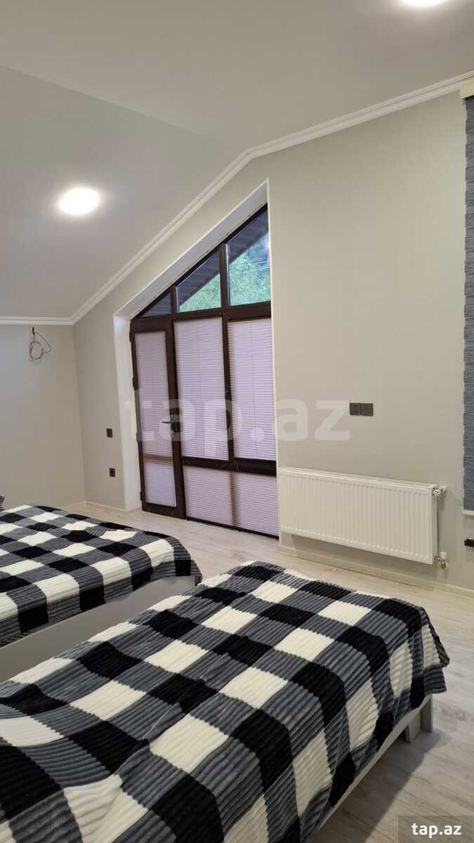 Villa kirayə verilir, Qax r. (26)
