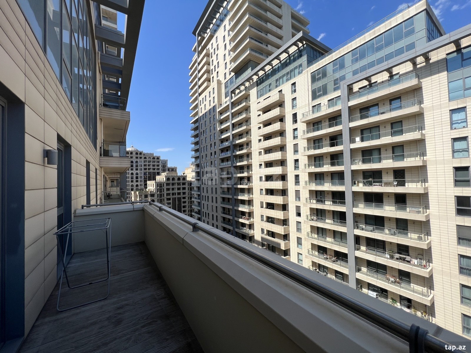 3-otaqlı yeni tikili kirayə verilir, Neftçilər pr., 120 m² (2)