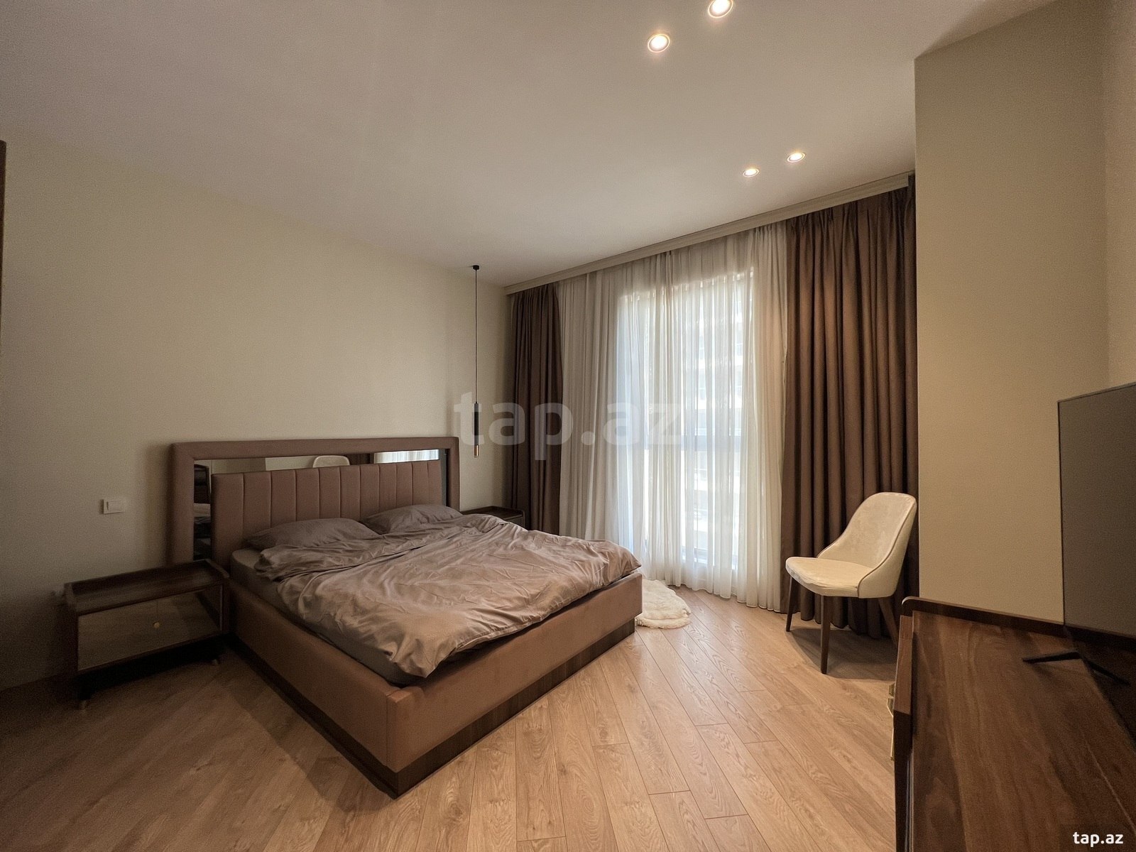3-otaqlı yeni tikili kirayə verilir, Neftçilər pr., 120 m² (13)