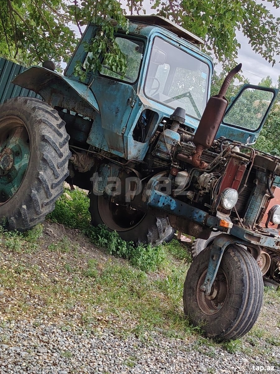 Traktor Belarus, 1986 il (2)