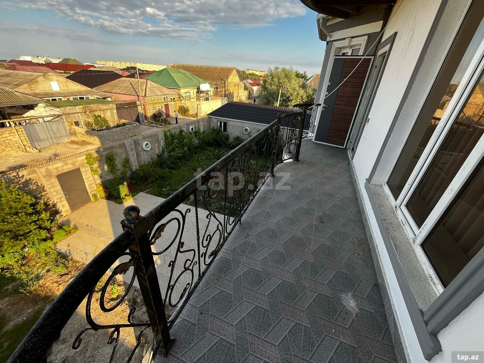 Villa kirayə verilir, Hövsan qəs. (21)