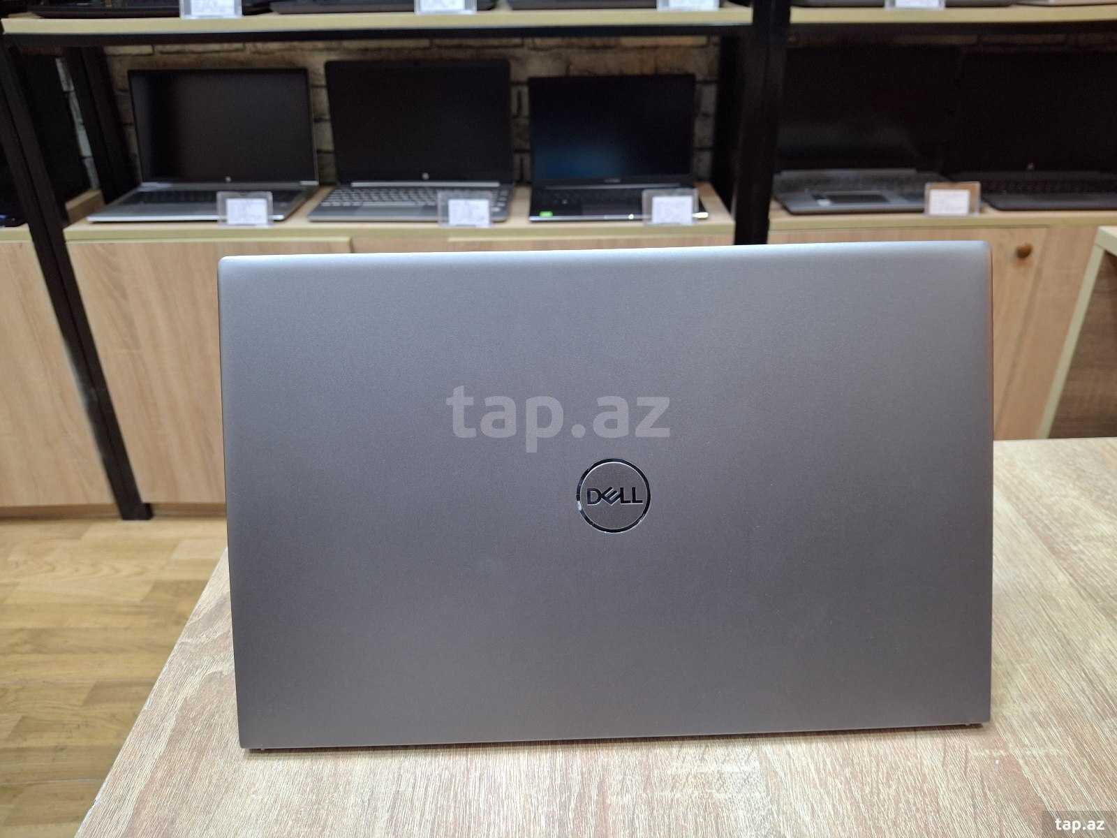 Noutbuk Dell Vostro 15 i7 11370H Mx450 2GB (6)