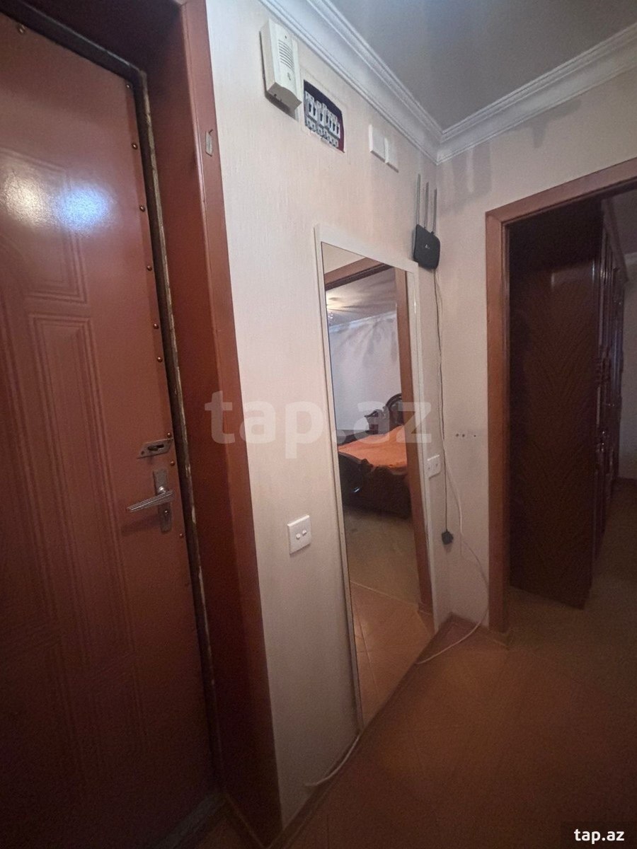 1-otaqlı mənzil kirayə verilir, 28 May m., 32 m² (3)