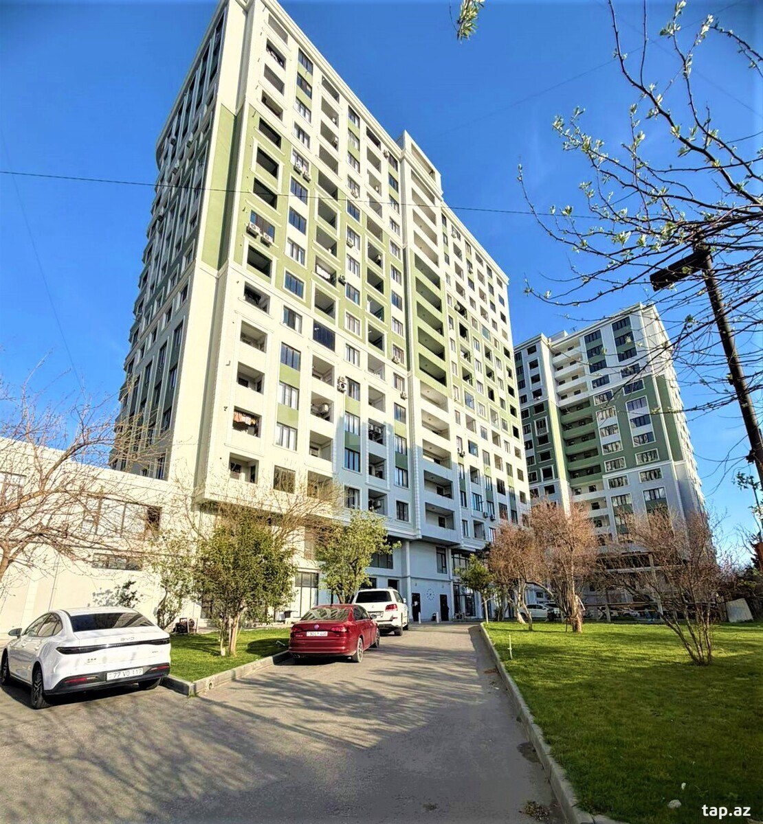 3-otaqlı yeni tikili, Həzi Aslanov m., 110 m²