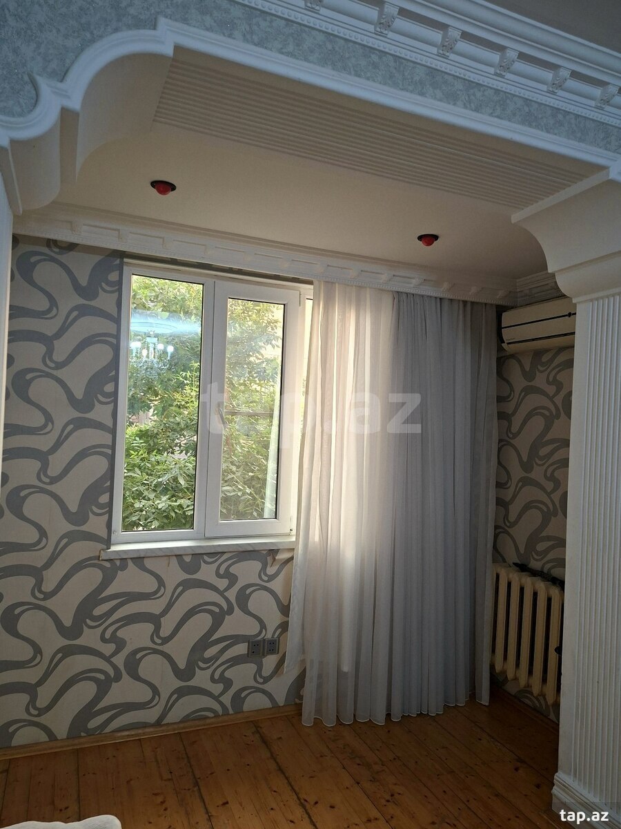 5-otaqlı mənzil, Qaraçuxur qəs., 120 m²