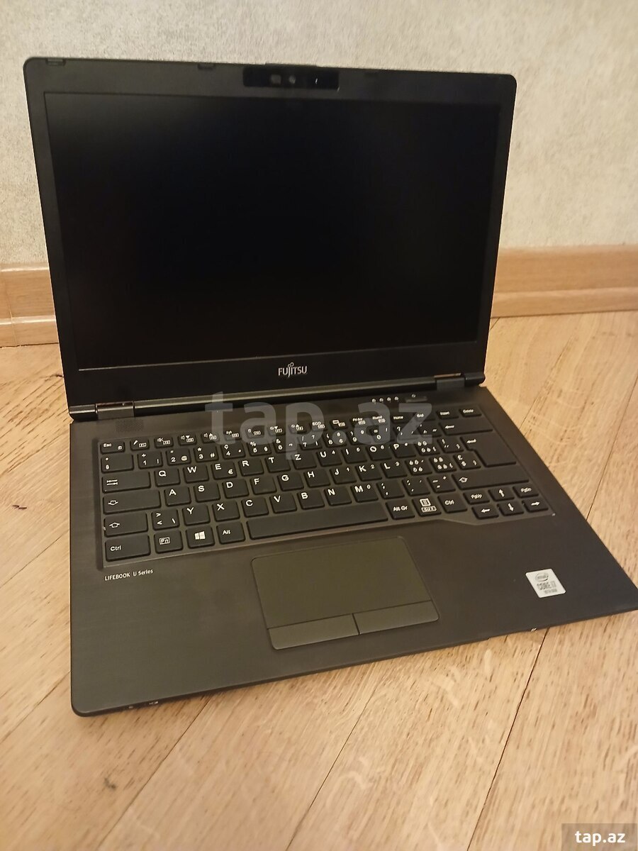 Noutbuk Fujitsu LifeBook-U7410 (2)