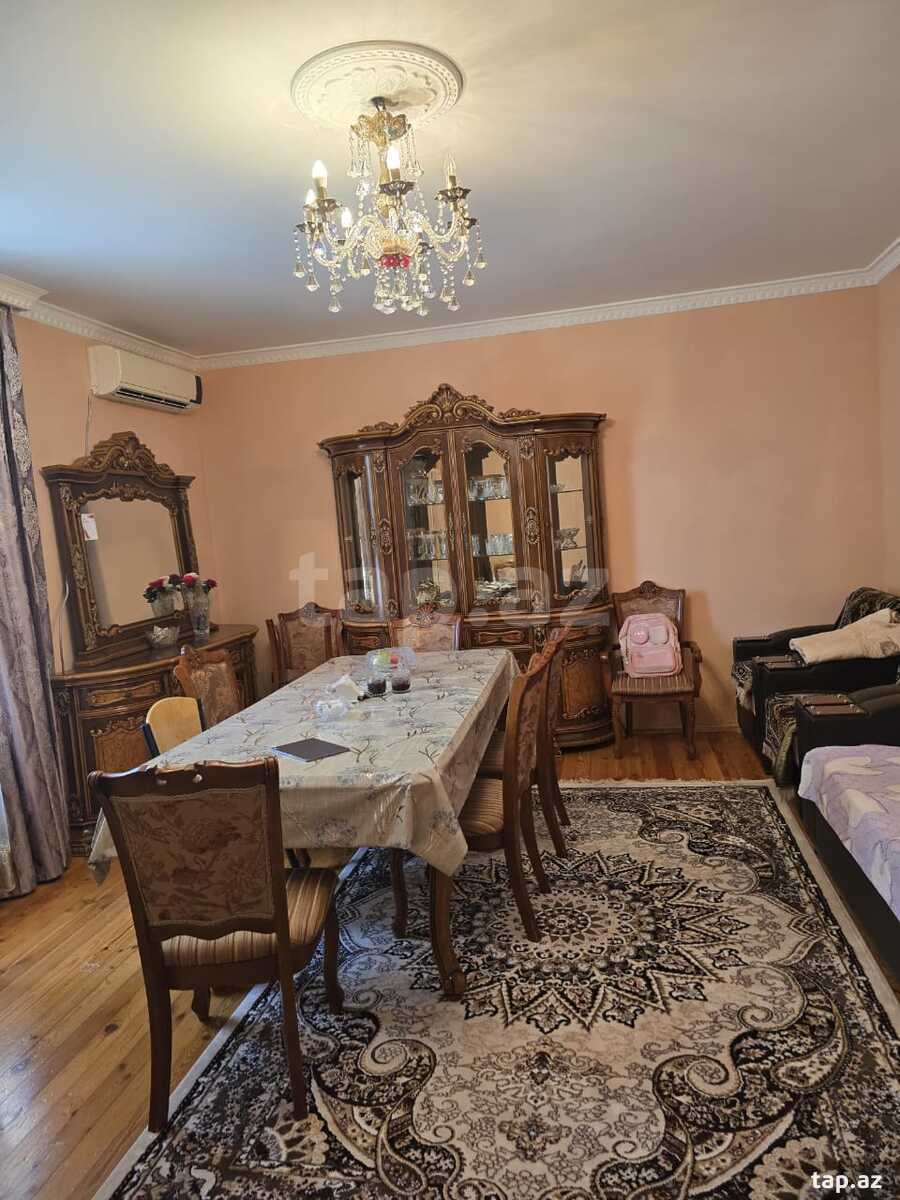 Həyət evi, Abşeron r. Saray qəs. (9)