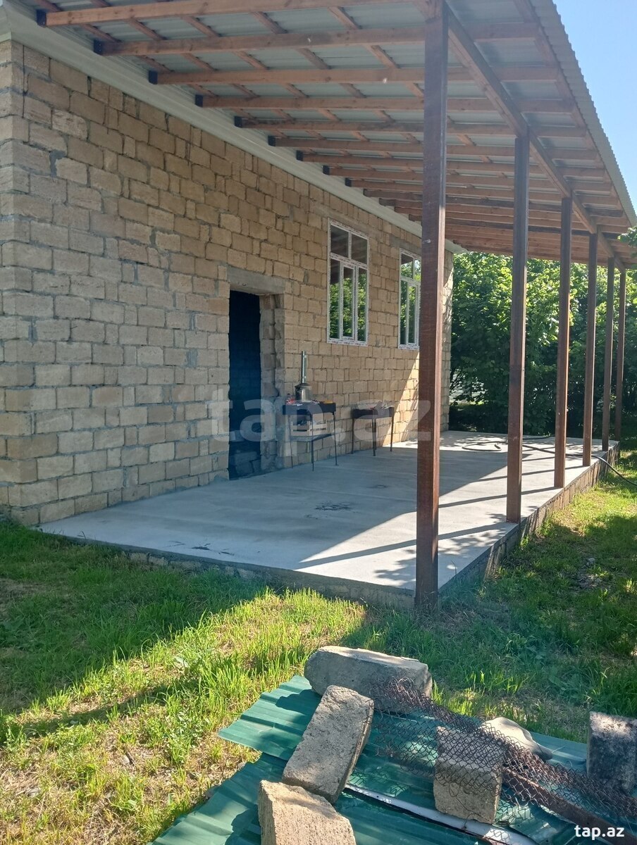 Həyət evi, Oğuz r. (32)