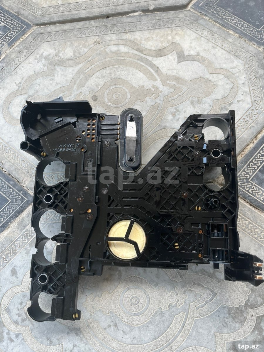 Mercedes W210 E240 sürətlər qutusunun platası (2)