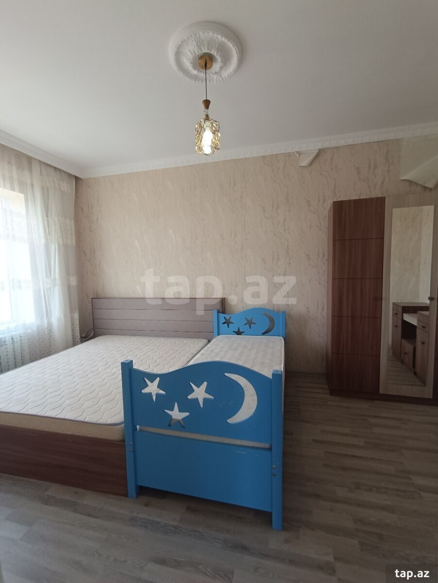 Həyət evi, Heydər Əliyev küç.