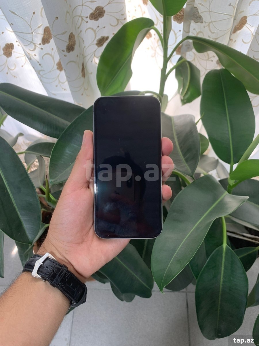 Apple iPhone 15 Pro Natural Titanium 256GB/8GB (3)