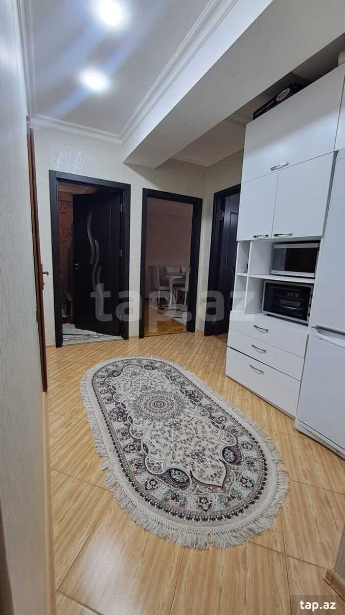 3-otaqlı yeni tikili, İnşaatçilar m., 72 m²