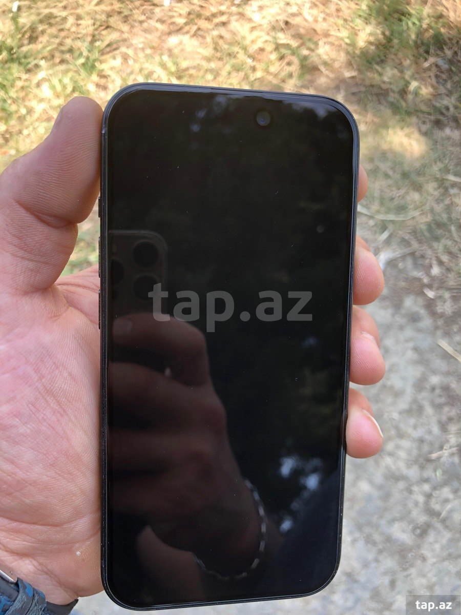 Apple iPhone 15 Black 128GB/6GB (2)