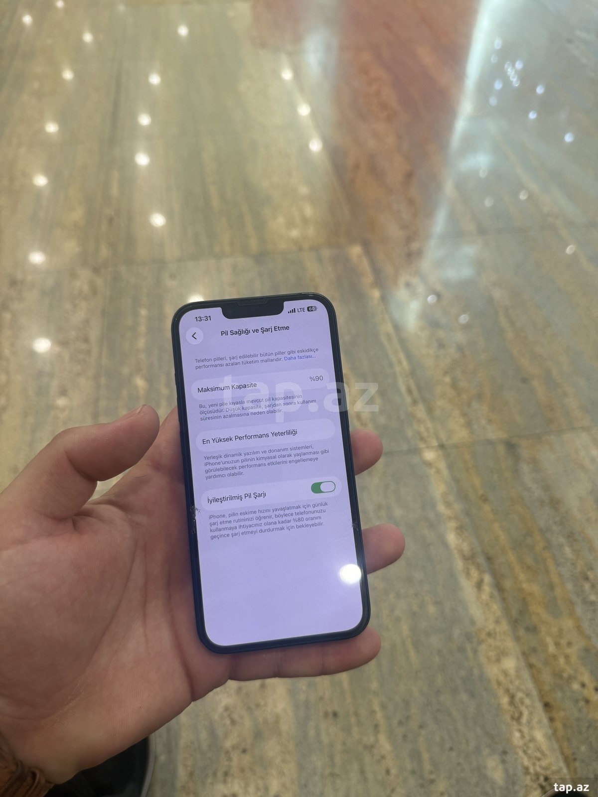 Apple iPhone 13 Midnight 128GB/4GB (3)