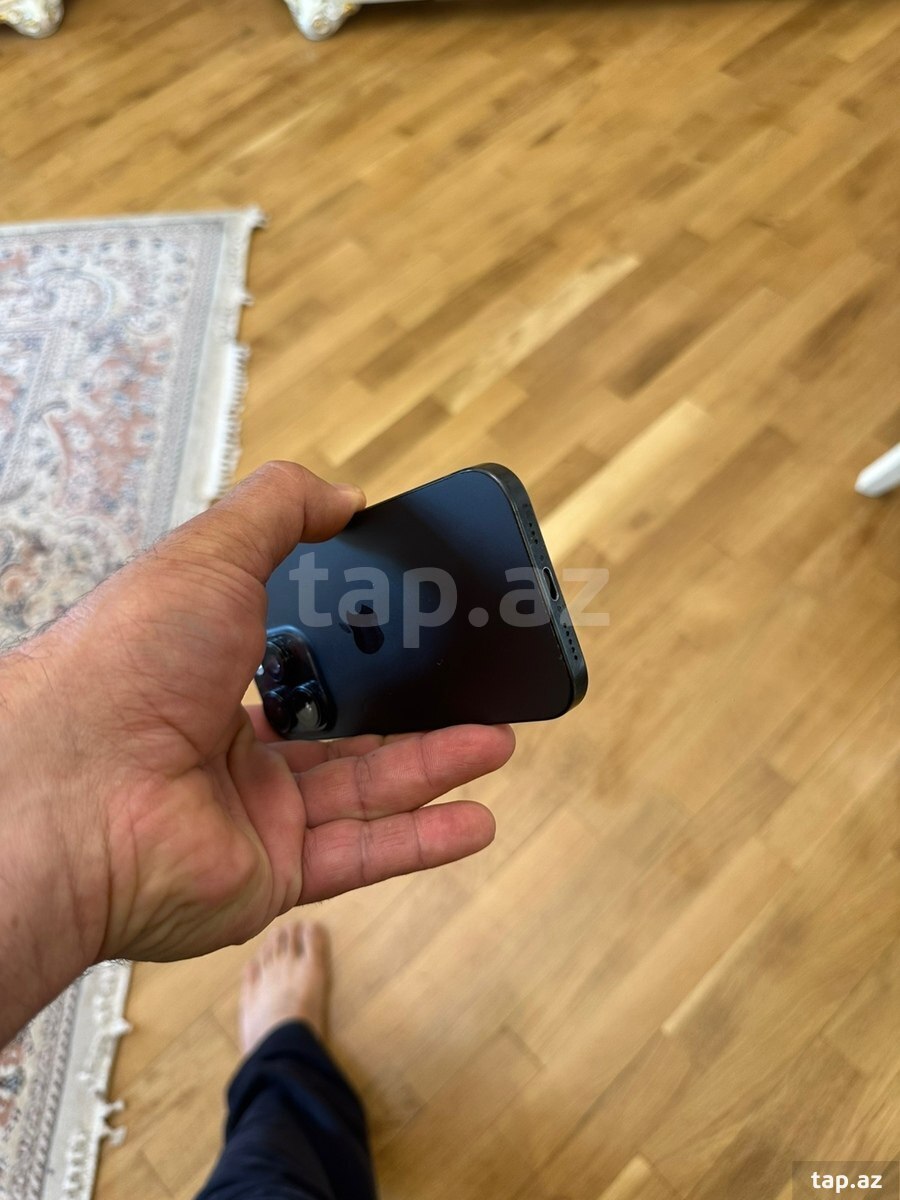 Apple iPhone 16 Pro Black Titanium 128GB/8GB (3)