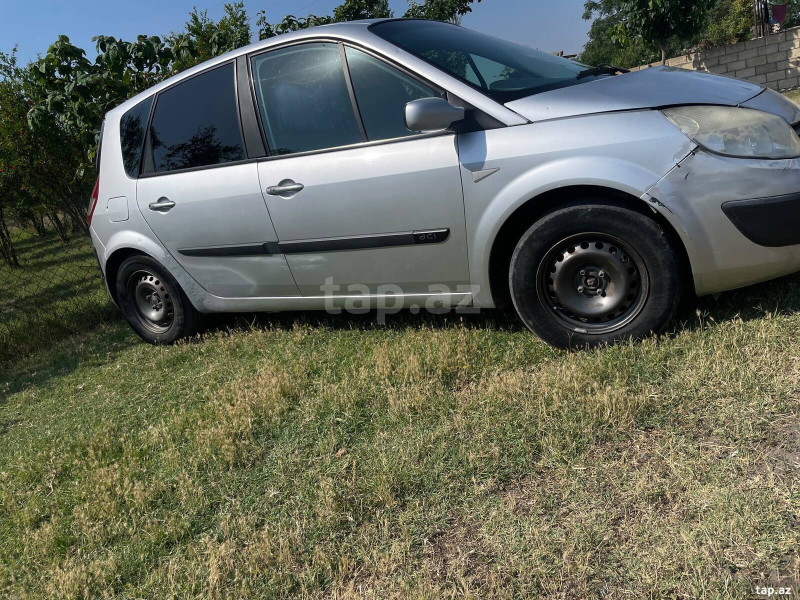Renault Scenic, 2006 il (2)