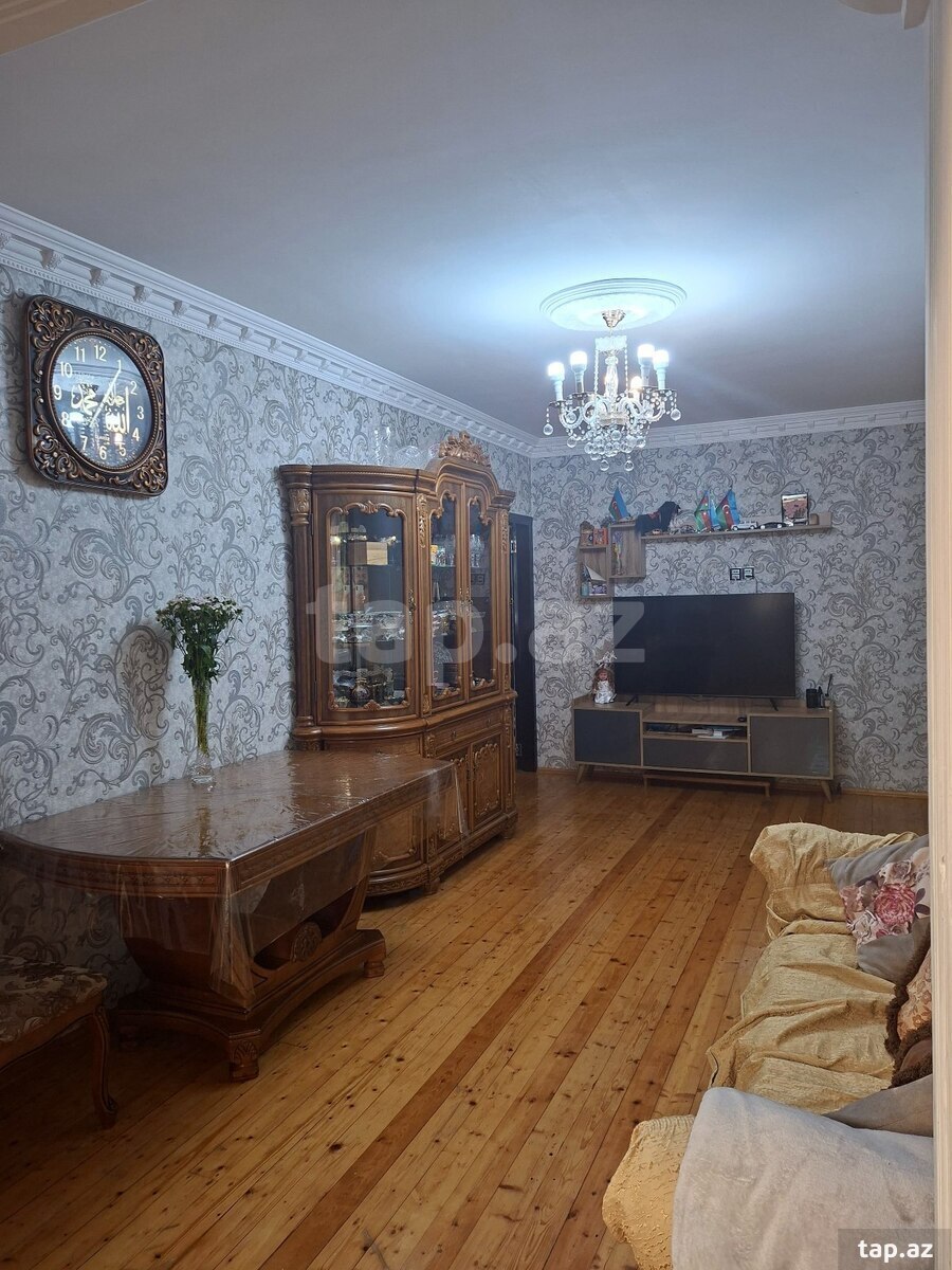 5-otaqlı mənzil, Qaraçuxur qəs., 120 m²
