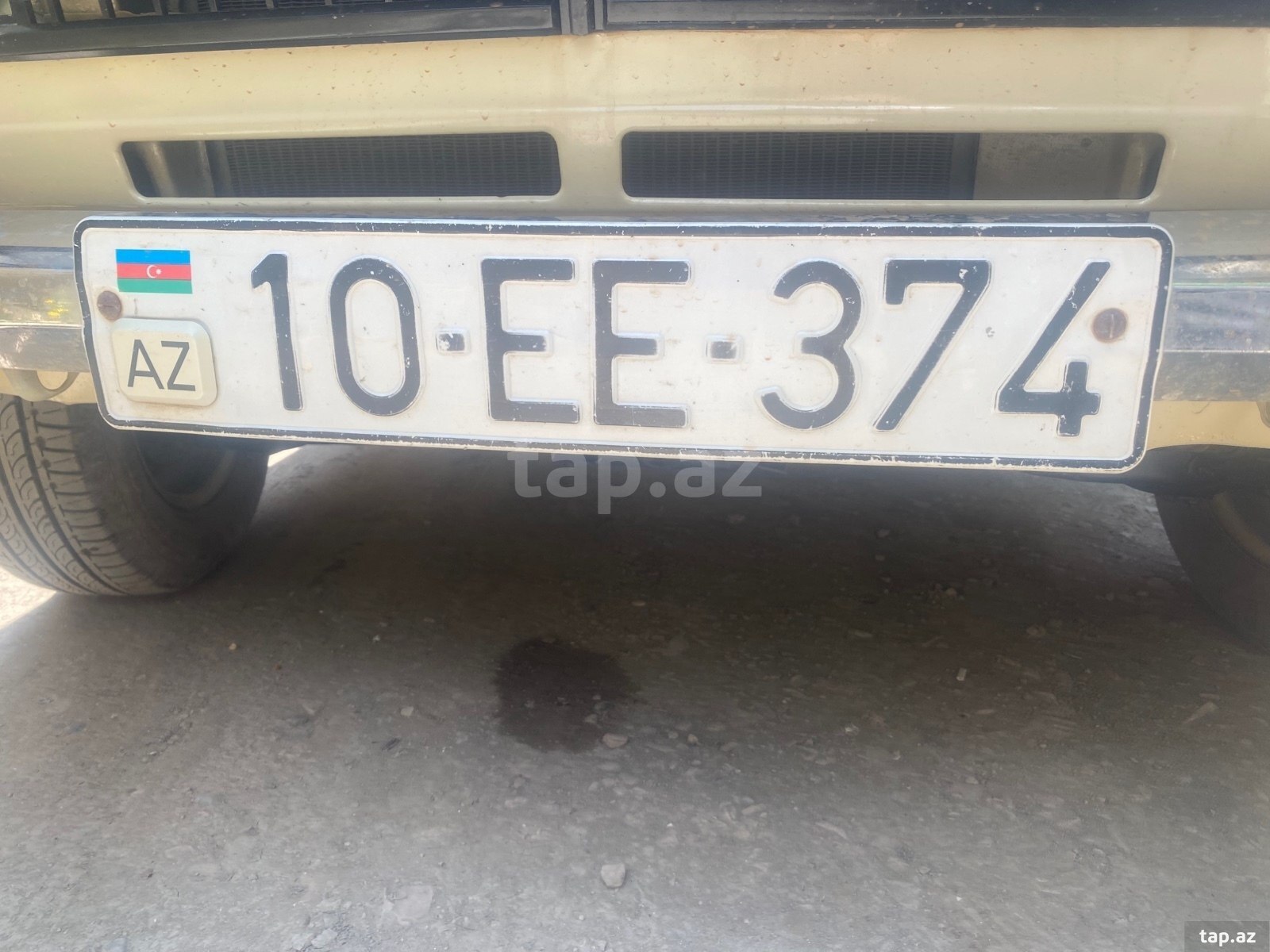 Avtomobil qeydiyyat nişanı - 10-EE-374 (2)