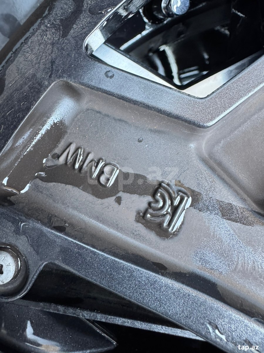 BMW G60 M Tech diskləri R20 (4)
