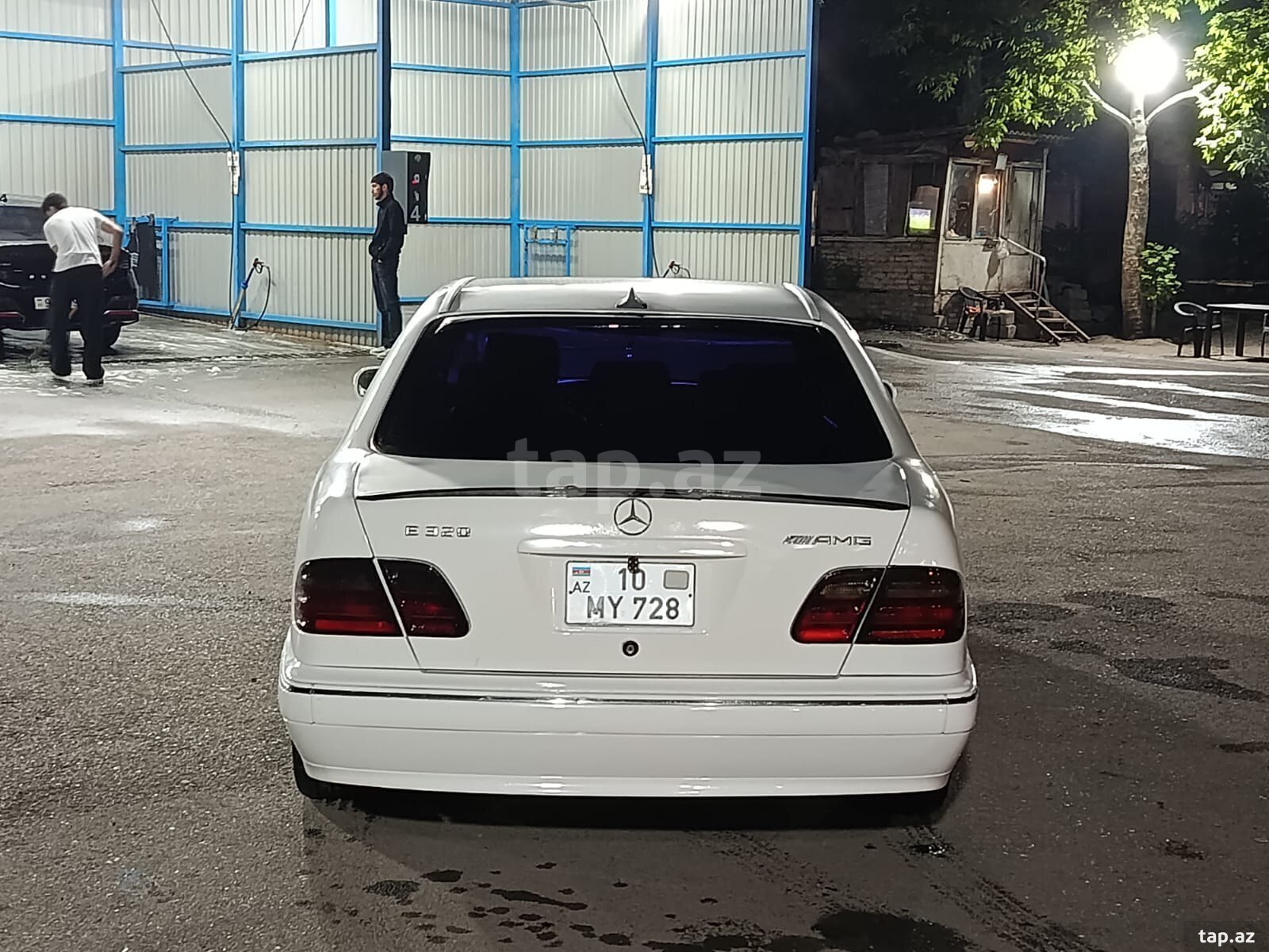 Mercedes E 320, 1999 il (10)
