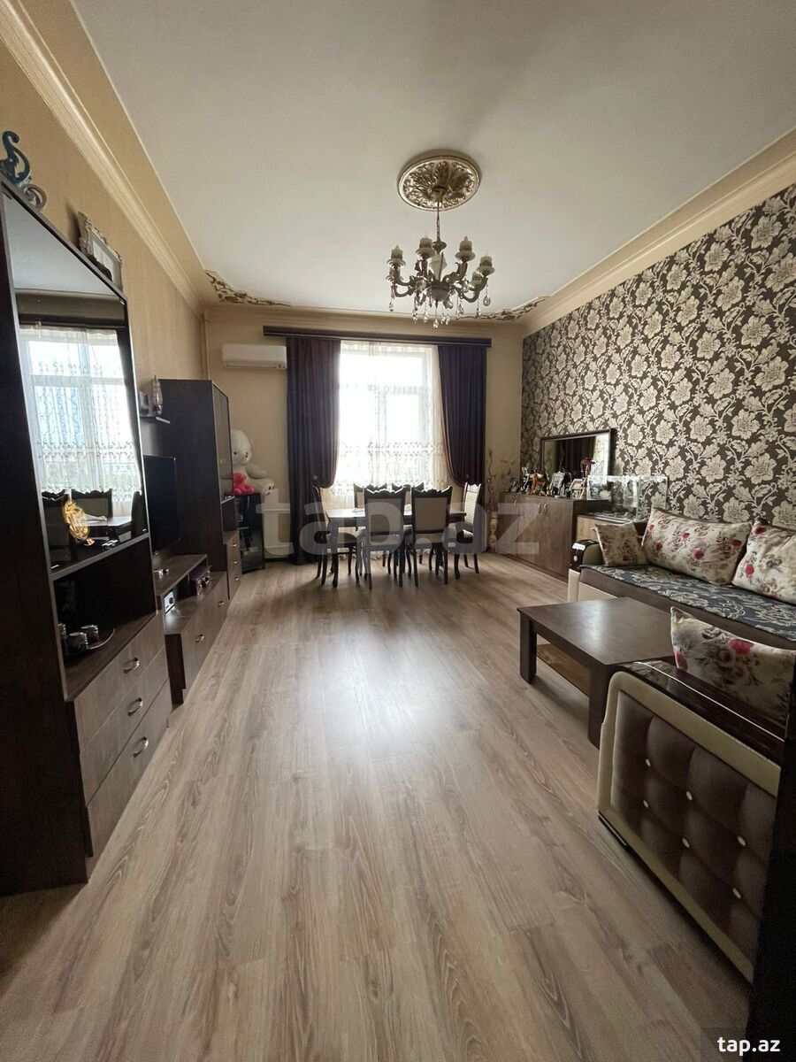 3-otaqlı mənzil, Bakıxanov qəs., 74 m²